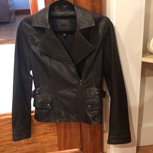 Banana Republic black leather jacket size XS